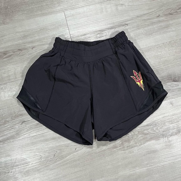 Lululemon Hotty Hot Short Il
*Long 4” LR - Picture 7 of 9